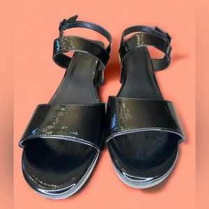 Kenneth Cole Platform Sandals